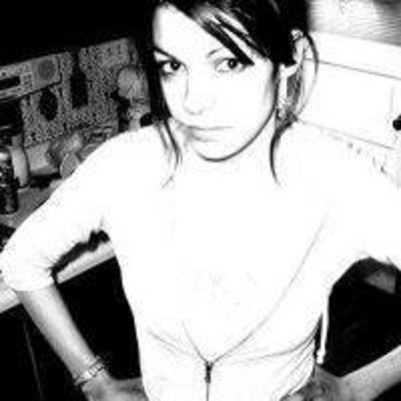 Meet your Posher, Janice - Picture 1 of 1